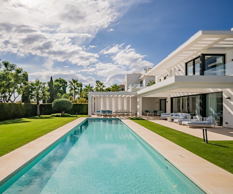 Neue beeindruckende Villa in Los Flamingos 